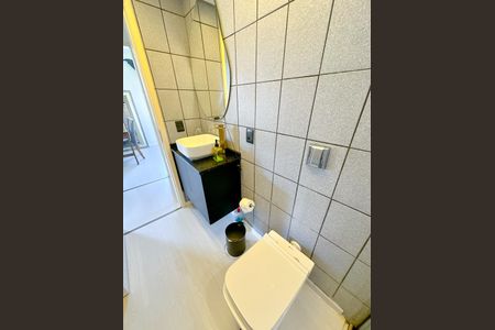 Apartamento para alugar com 72m², 2 quartos e 1 vagaBanheiro social