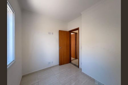 Quarto 1 de apartamento para alugar com 2 quartos, 50m² em Jardim Bela Vista, Santo André