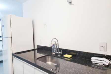 Cozinha de kitnet/studio para alugar com 1 quarto, 30m² em Centro, Rio de Janeiro