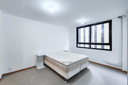 Studio de kitnet/studio para alugar com 1 quarto, 30m² em Centro, Rio de Janeiro
