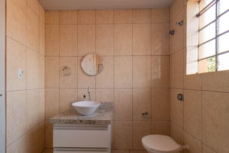 Casa à venda com 160m², 3 quartos e 1 vagaBanheiro