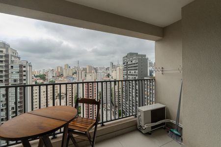 Sacada de kitnet/studio para alugar com 1 quarto, 24m² em Bela Vista, São Paulo