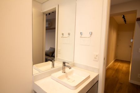 Studio para alugar com 49m², 1 quarto e 1 vaga Studio para alugar com 49m², 1 quarto e 1 vagaBanheiro