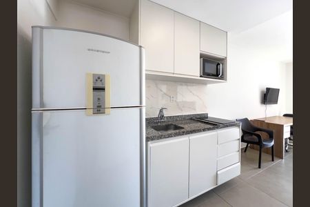 Studio para alugar com 29m², 1 quarto e sem vaga Studio para alugar com 29m², 1 quarto e sem vagaCozinha
