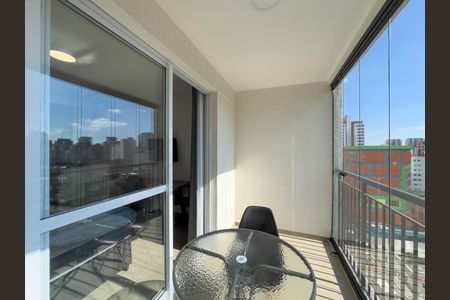 Studio para alugar com 29m², 1 quarto e sem vaga Studio para alugar com 29m², 1 quarto e sem vagaVaranda