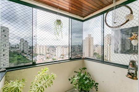 Apartamento para alugar com 64m², 2 quartos e 1 vagaVaranda