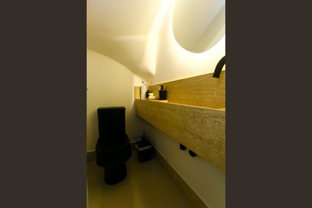 Casa de condomínio à venda com 400m², 4 quartos e 3 vagas Casa de condomínio à venda com 400m², 4 quartos e 3 vagasLavabo