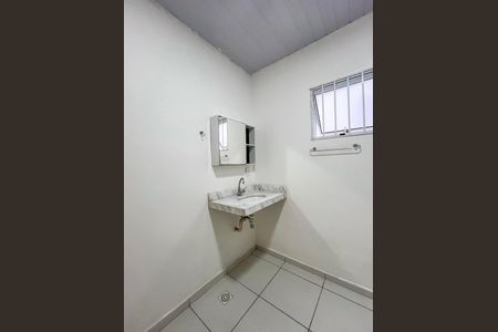 Casa de condomínio para alugar com 55m², 1 quarto e sem vaga Casa de condomínio para alugar com 55m², 1 quarto e sem vagaBanheiro