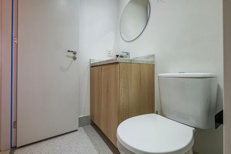 Banheiro Social de apartamento para alugar com 1 quarto, 31m² em Sumarezinho, São Paulo