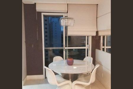Apartamento à venda com 58m², 2 quartos e 1 vaga