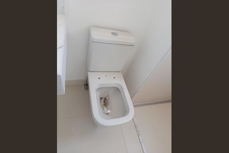 Apartamento à venda com 142m², 3 quartos e 2 vagas Apartamento à venda com 142m², 3 quartos e 2 vagasBanheiro da Suíte 1