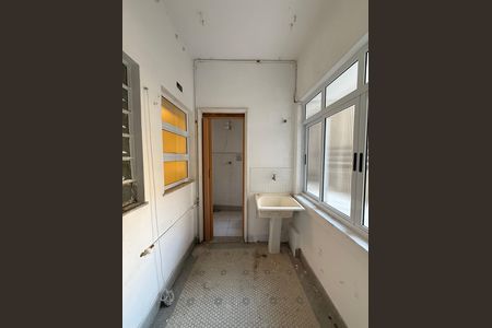 Apartamento para alugar com 160m², 3 quartos e sem vaga Apartamento para alugar com 160m², 3 quartos e sem vagaÁrea de Serviço