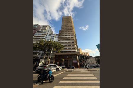 Fachada de apartamento para alugar com 3 quartos, 160m² em República, São Paulo