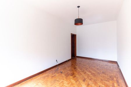 Apartamento para alugar com 160m², 3 quartos e sem vaga Apartamento para alugar com 160m², 3 quartos e sem vagaSala