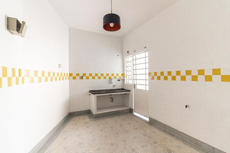 Apartamento para alugar com 160m², 3 quartos e sem vaga Apartamento para alugar com 160m², 3 quartos e sem vagaCozinha