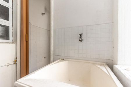 Apartamento para alugar com 160m², 3 quartos e sem vaga Apartamento para alugar com 160m², 3 quartos e sem vagaÁrea de Serviço