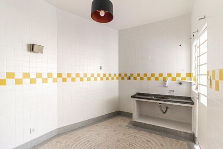 Apartamento para alugar com 160m², 3 quartos e sem vaga Apartamento para alugar com 160m², 3 quartos e sem vagaCozinha