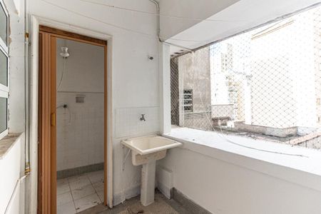 Apartamento para alugar com 160m², 3 quartos e sem vaga Apartamento para alugar com 160m², 3 quartos e sem vagaÁrea de Serviço