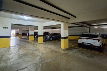 Apartamento para alugar com 104m², 3 quartos e 2 vagas Apartamento para alugar com 104m², 3 quartos e 2 vagasGaragem