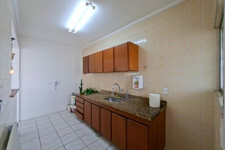 Apartamento para alugar com 104m², 3 quartos e 2 vagas Apartamento para alugar com 104m², 3 quartos e 2 vagasCozinha