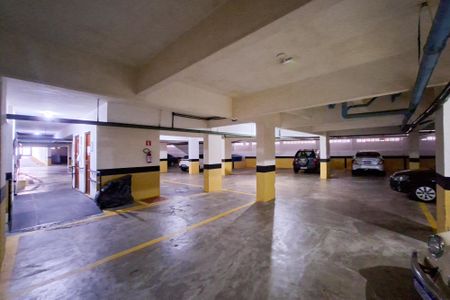 Apartamento para alugar com 104m², 3 quartos e 2 vagas Apartamento para alugar com 104m², 3 quartos e 2 vagasGaragem