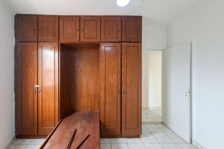 Apartamento para alugar com 104m², 3 quartos e 2 vagas Apartamento para alugar com 104m², 3 quartos e 2 vagasQuarto