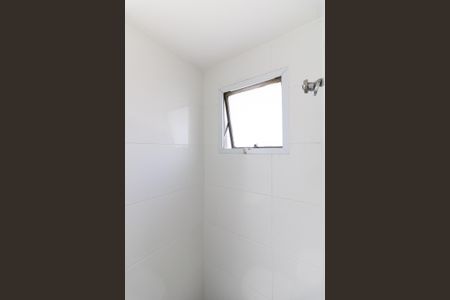 Apartamento para alugar com 72m², 2 quartos e 1 vaga Apartamento para alugar com 72m², 2 quartos e 1 vagaBanheiro de Serviço