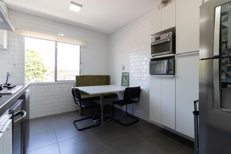 Apartamento para alugar com 72m², 2 quartos e 1 vaga Apartamento para alugar com 72m², 2 quartos e 1 vagaCozinha
