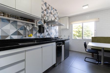 Apartamento para alugar com 72m², 2 quartos e 1 vaga Apartamento para alugar com 72m², 2 quartos e 1 vagaCozinha