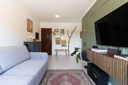 Apartamento para alugar com 72m², 2 quartos e 1 vaga Apartamento para alugar com 72m², 2 quartos e 1 vagaSala