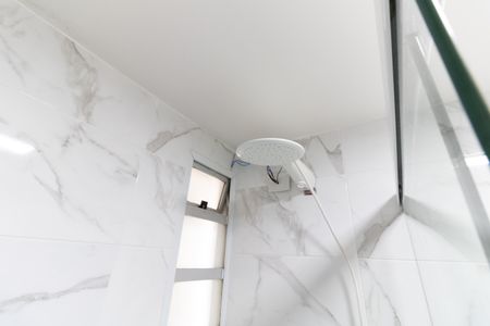 Apartamento para alugar com 72m², 2 quartos e 1 vaga Apartamento para alugar com 72m², 2 quartos e 1 vagaBanheiro