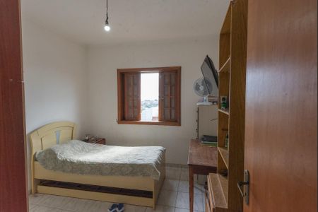 Casa à venda com 240m², 3 quartos e 4 vagasQuarto