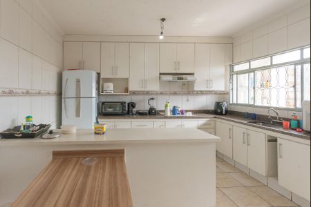 Casa à venda com 240m², 3 quartos e 4 vagasCozinha