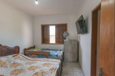 Casa à venda com 240m², 3 quartos e 4 vagasSuíte 2