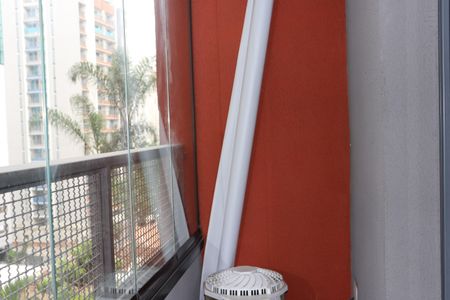 Varanda de kitnet/studio para alugar com 1 quarto, 25m² em Consolação, São Paulo