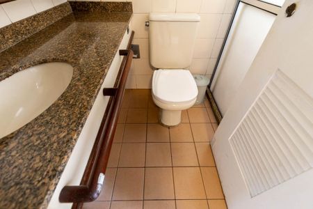 Studio à venda com 40m², 1 quarto e 1 vaga Studio à venda com 40m², 1 quarto e 1 vagaBanheiro Social