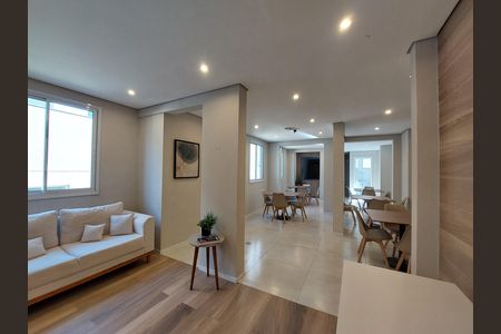 Apartamento para alugar com 36m², 2 quartos e 1 vaga Apartamento para alugar com 36m², 2 quartos e 1 vagaÁrea comum - Salão de Festas