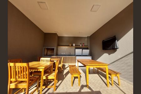 Apartamento para alugar com 36m², 2 quartos e 1 vaga Apartamento para alugar com 36m², 2 quartos e 1 vagaÁrea comum - Churrasqueira