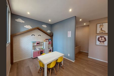 Apartamento para alugar com 36m², 2 quartos e 1 vaga Apartamento para alugar com 36m², 2 quartos e 1 vagaÁrea comum - Brinquedoteca