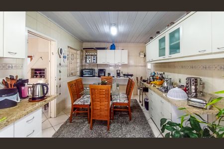 Casa à venda com 155m², 3 quartos e 5 vagas Casa à venda com 155m², 3 quartos e 5 vagasCozinha