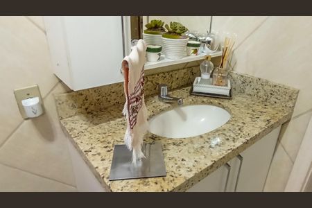 Casa à venda com 155m², 3 quartos e 5 vagas Casa à venda com 155m², 3 quartos e 5 vagasBanheiro