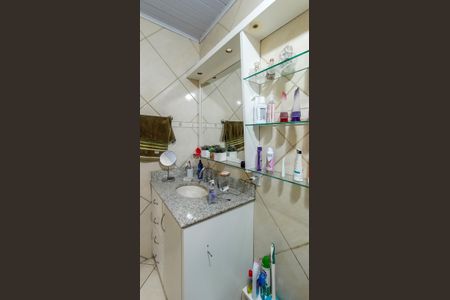 Casa à venda com 155m², 3 quartos e 5 vagas Casa à venda com 155m², 3 quartos e 5 vagasSuíte 1 Banheiro