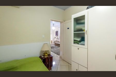 Casa à venda com 155m², 3 quartos e 5 vagas Casa à venda com 155m², 3 quartos e 5 vagasQuarto