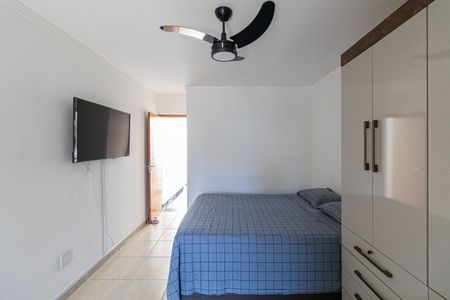 Casa à venda com 82m², 3 quartos e 2 vagasSuíte