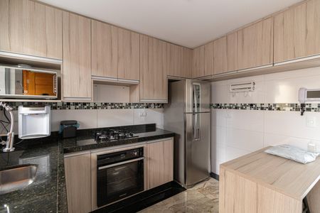 Casa à venda com 82m², 3 quartos e 2 vagasCozinha