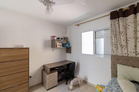 Casa à venda com 82m², 3 quartos e 2 vagasQuarto 2