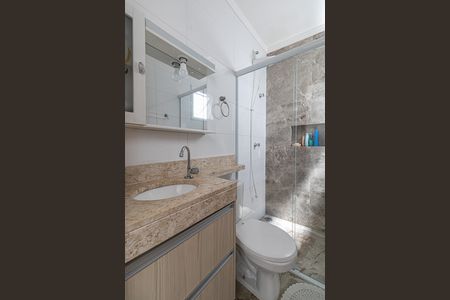 Casa à venda com 82m², 3 quartos e 2 vagasBanheiro