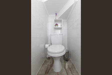 Casa à venda com 82m², 3 quartos e 2 vagasLavabo