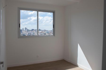Apartamento à venda com 74m², 3 quartos e 2 vagasQuarto 2