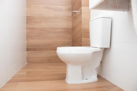 Apartamento à venda com 74m², 3 quartos e 2 vagasBanheiro da Suíte